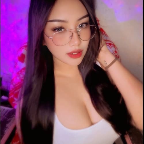 YumiChan, 26, from the Philippines