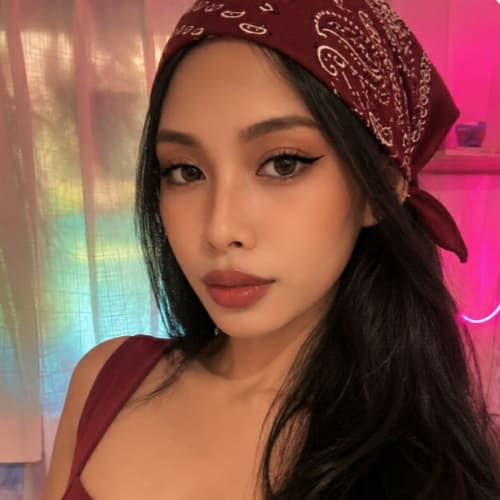 sofie, 23, from the Philippines