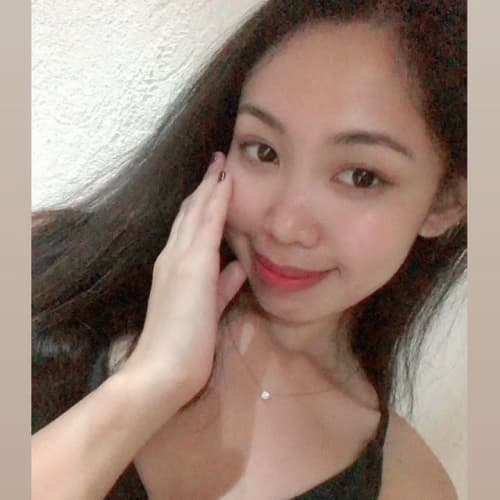 Leah, 31, from the Philippines