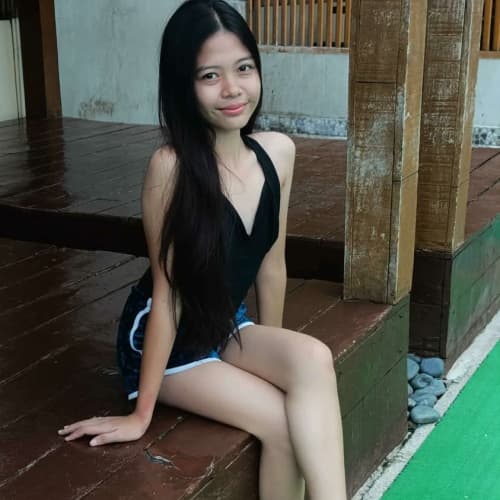 anjiiixxx, 26, from the Philippines